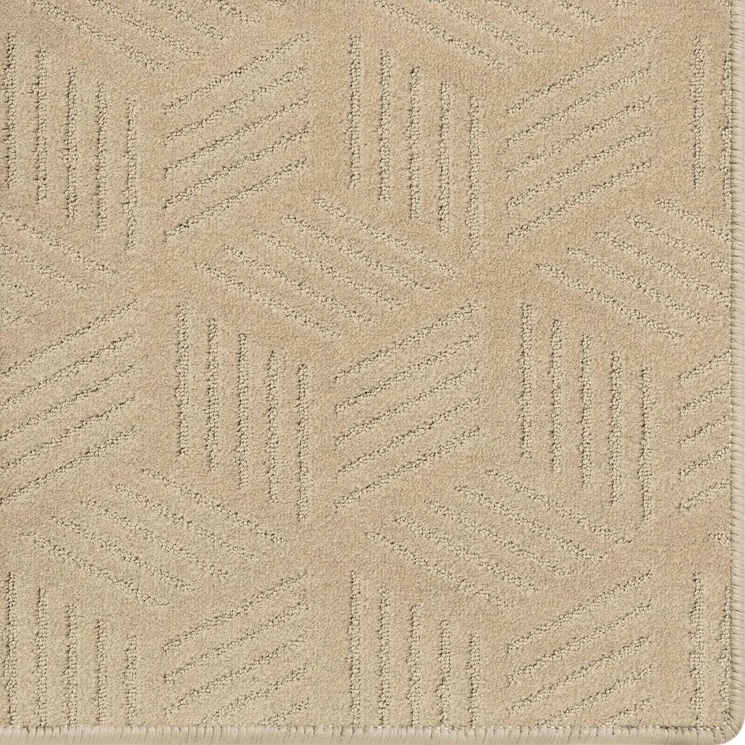 Woven Bliss – light brown earthy rug with cube pattern and overlocked edges
