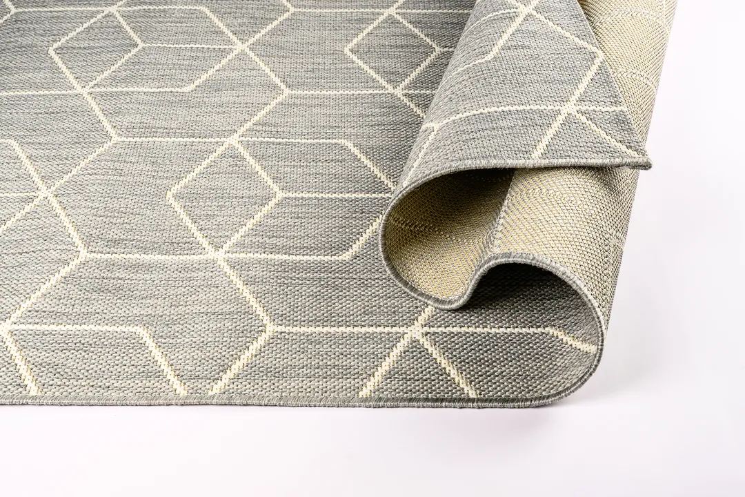 Woven Bliss – Cubist Mirage Rug side view showing woven pattern