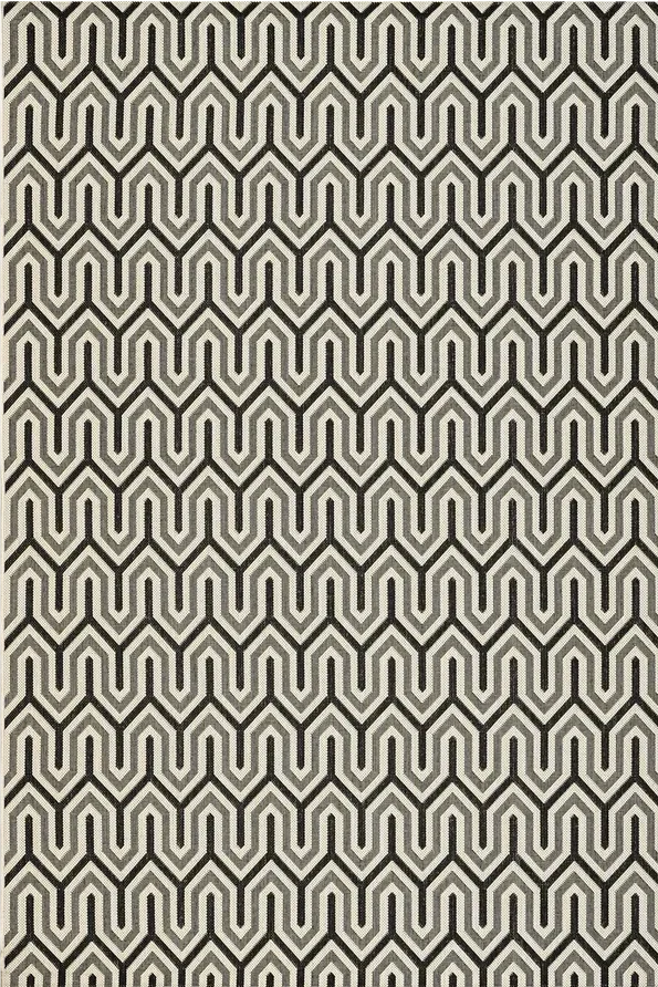 Woven Bliss – Metropolis Pulse Rug with Geometric Patterning