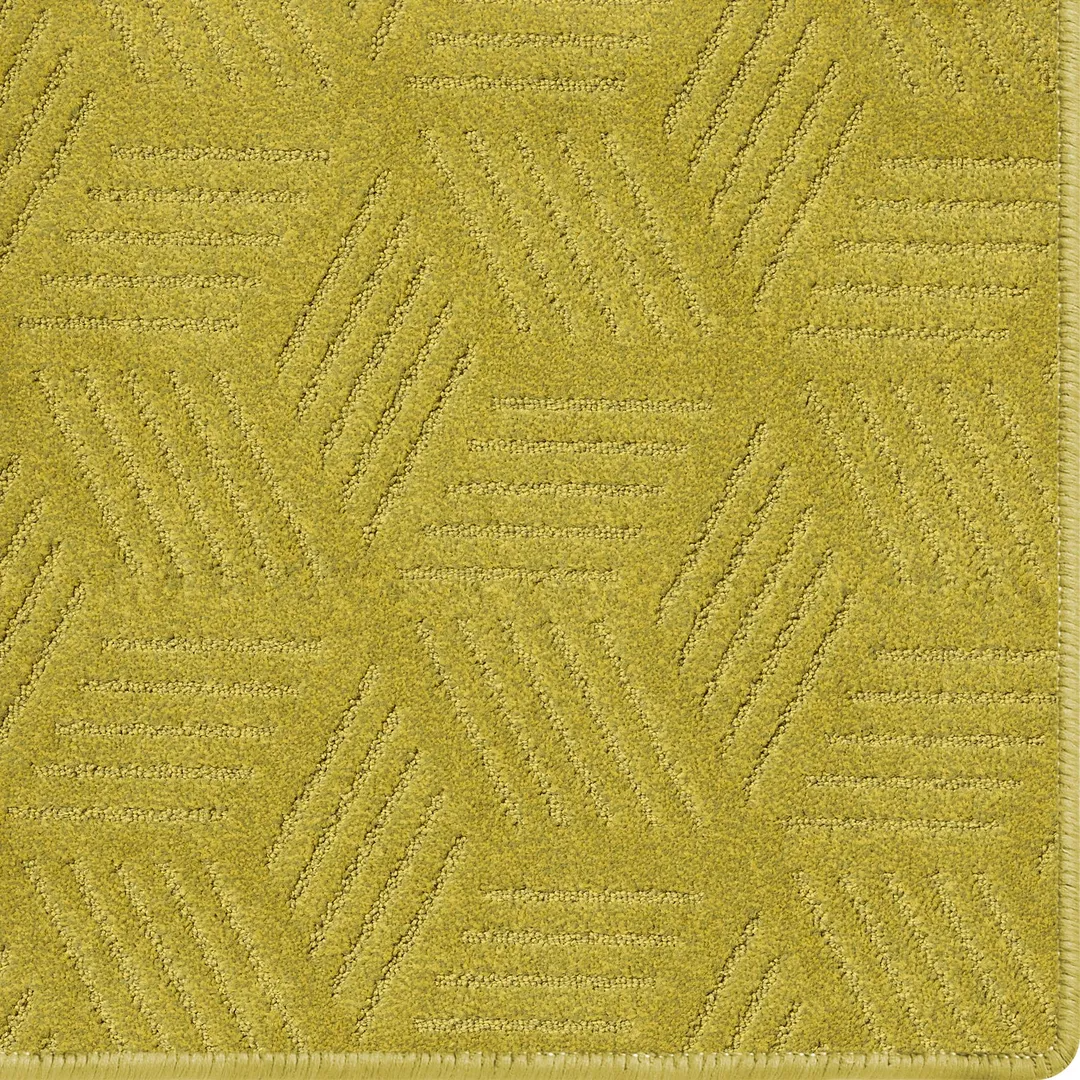 Woven Bliss – mustard colour rug with cube pattern and overlocked edges