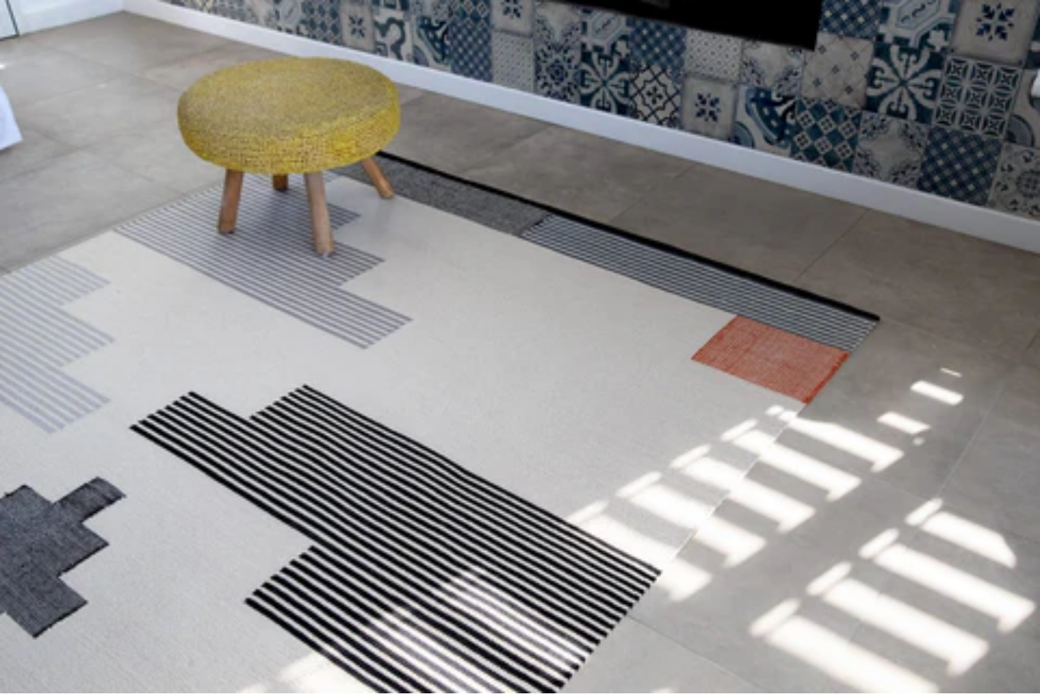 Woven Bliss – Stool on nyala rug