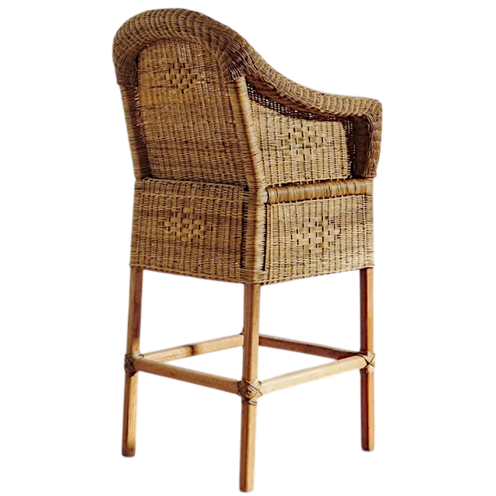 Woven Bliss – Classic Wicker Bar Stools