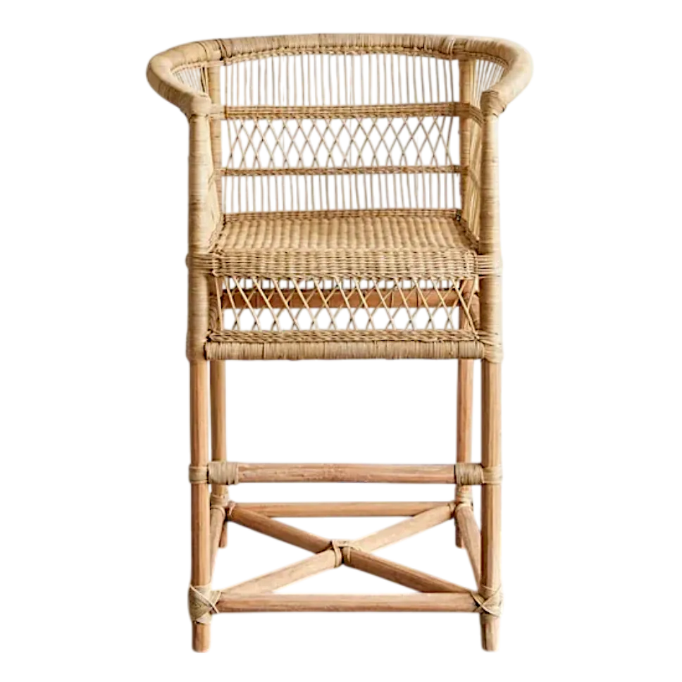 Woven Bliss – Traditional Wicker Bar Stool front